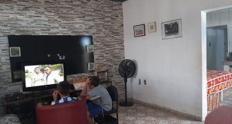 Casa com 2 dormitórios sendo 1 suíte REF - 1989